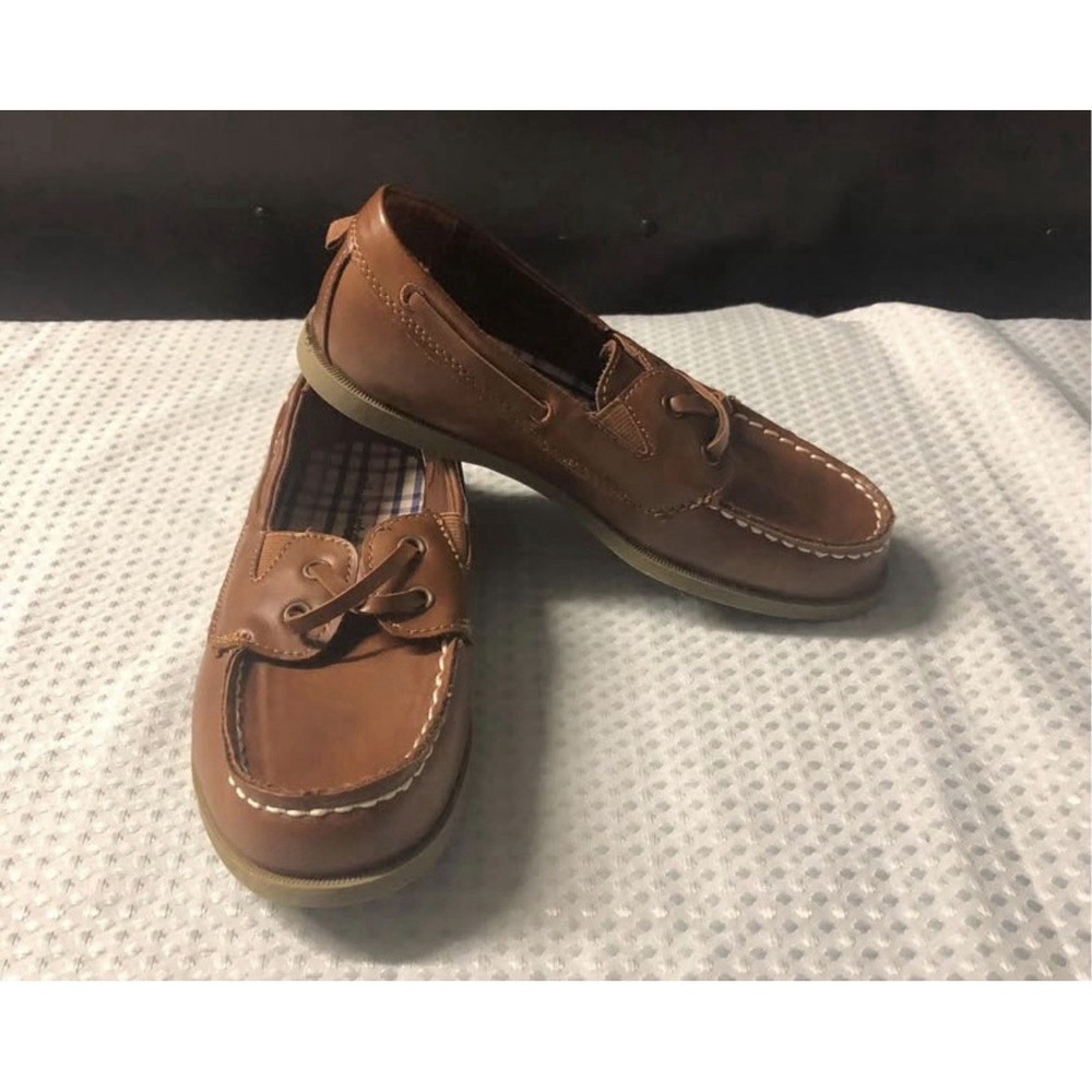 Carters Size 2 M Leather Tie Shoes